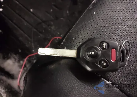 2014 Subaru Outback 2.5I Limited z USA, uszkodzony, nr VIN 4S4BRBLC5E3240808